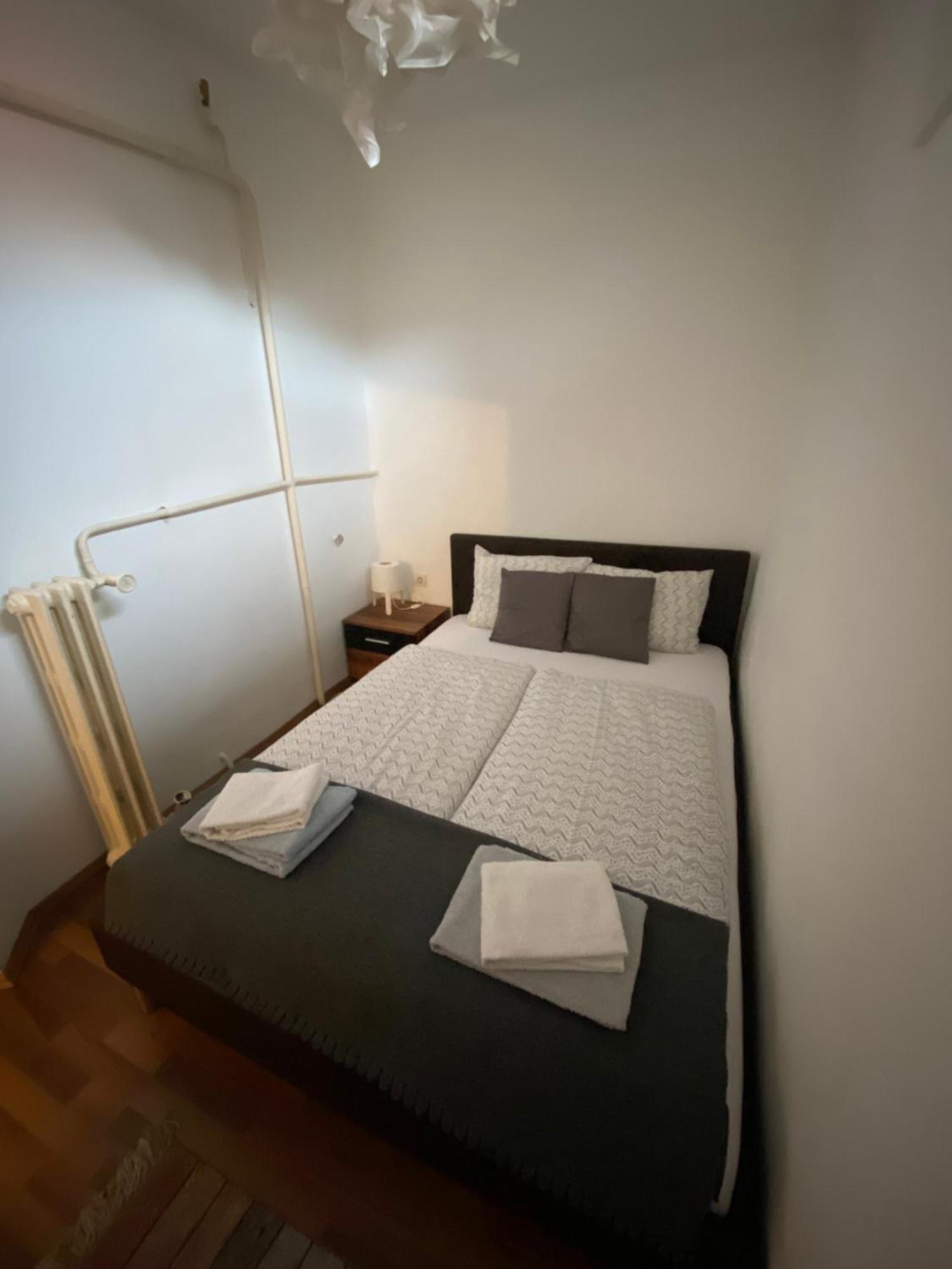 Holiday Apartments & Rooms Next Danube Promenade Budapest Exterior photo