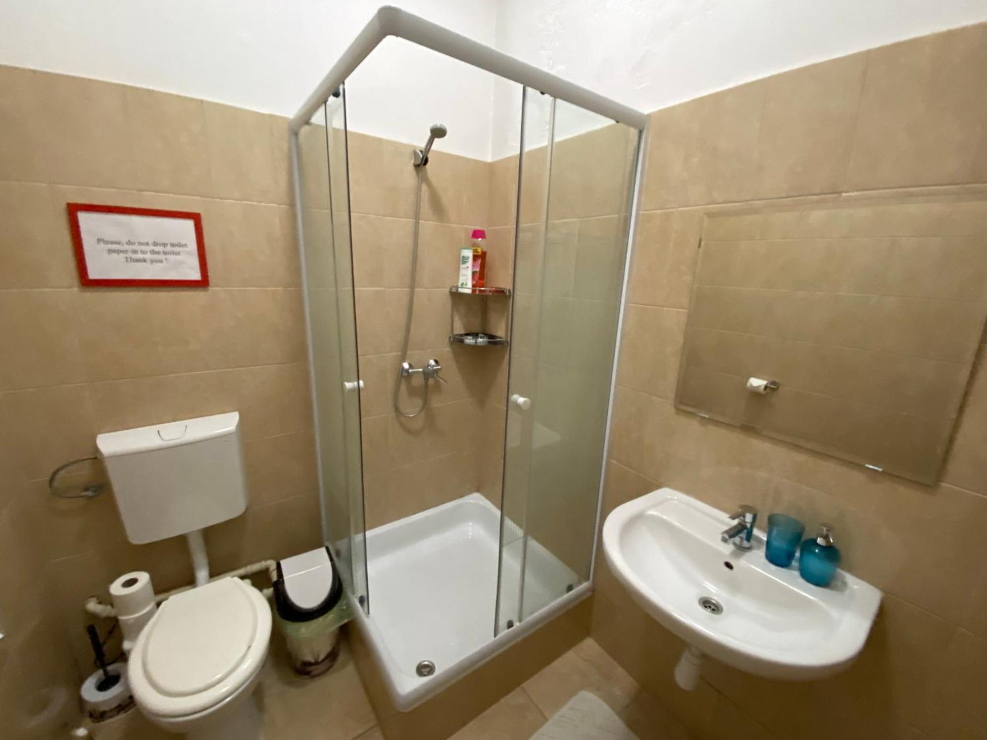 Holiday Apartments & Rooms Next Danube Promenade Budapest Exterior photo